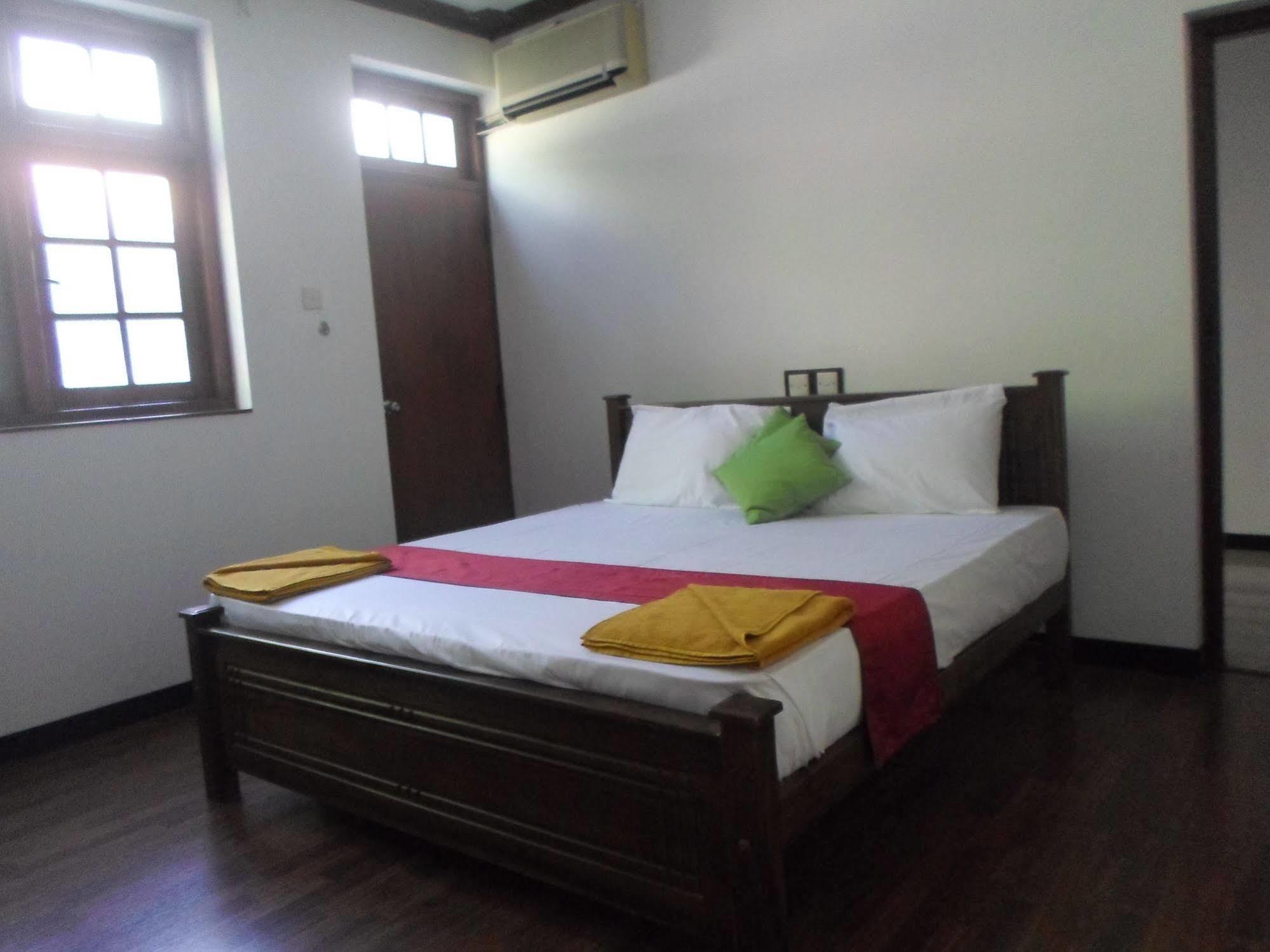 Kandy Green View Bungalow Экстерьер фото